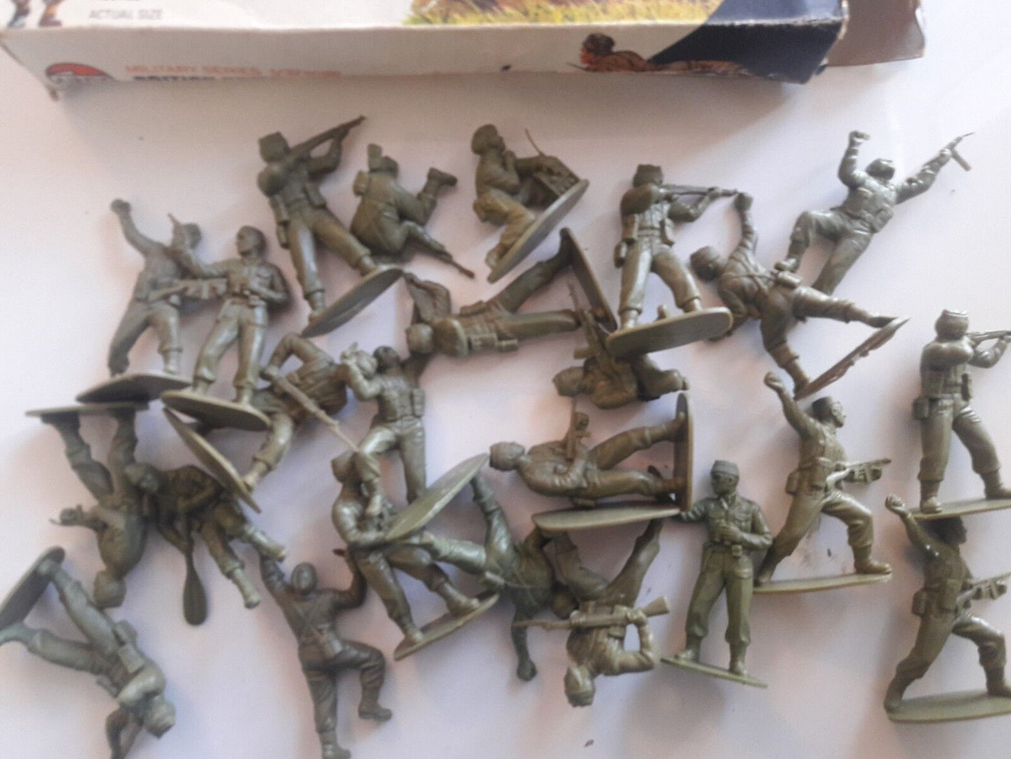 Vintage Airfix commandos royal marines infantry 1970s 1:32 scale