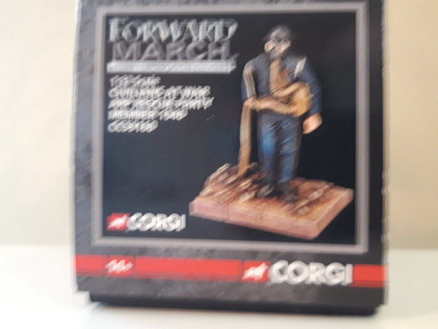 corgi forward ww2 civilians at war blitz arp warden 1:32metal