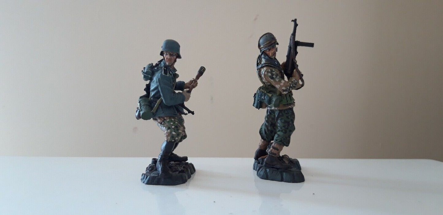 Collectors showcase ww2 German infantry d-day arnhem cs00299 Germans ss assault