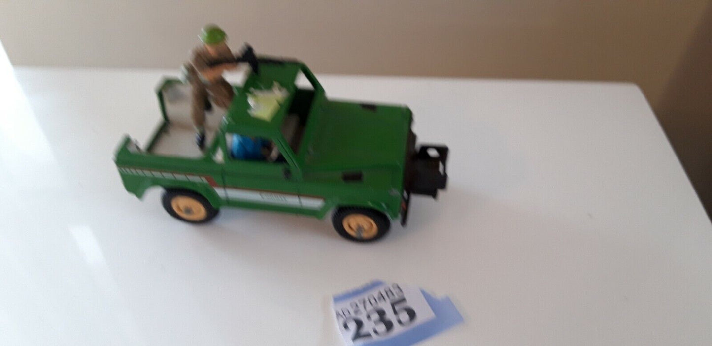 Britains deetail british army swb land rover usmc us sas 1970s 1:32