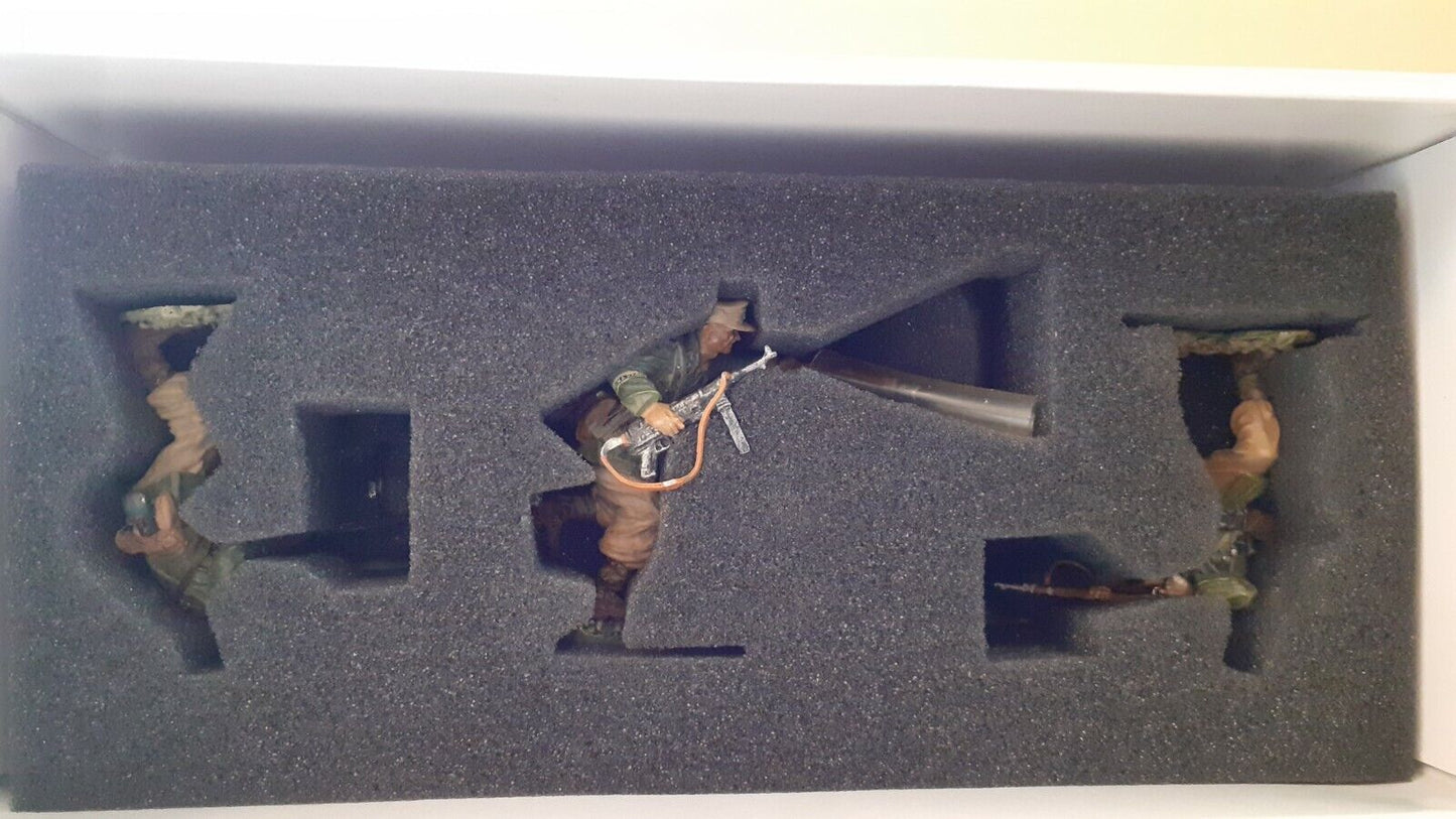 Collectors showcase cs00234 ww2 afrika korps German 1:30 assault team