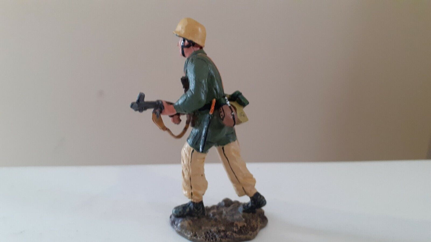 New Model Army ww2 german GFJ2 Fallschirmjagers Afrika Korps one figure no box