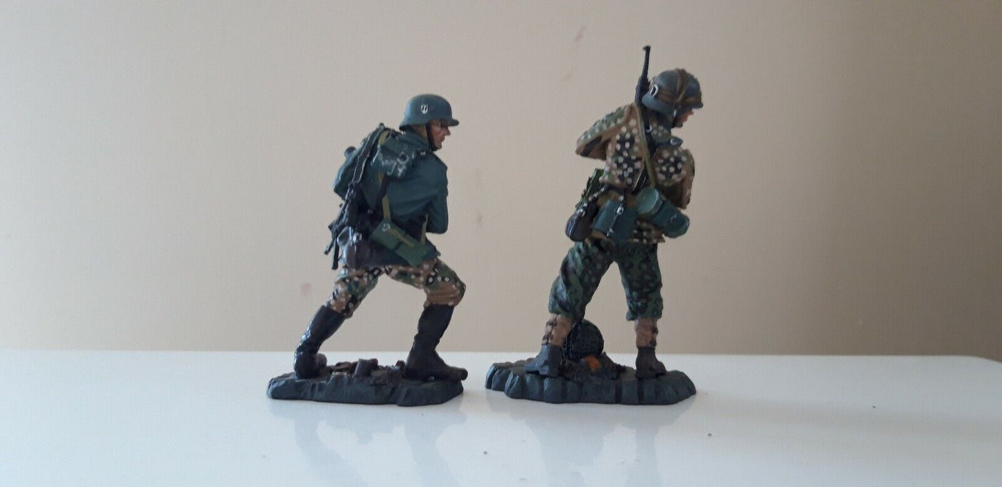 Collectors showcase ww2 German infantry d-day arnhem cs00299 Germans ss assault