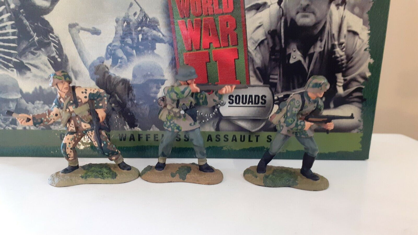 Britains 17146 ww2 german waffen assault set metal boxed 1:32
