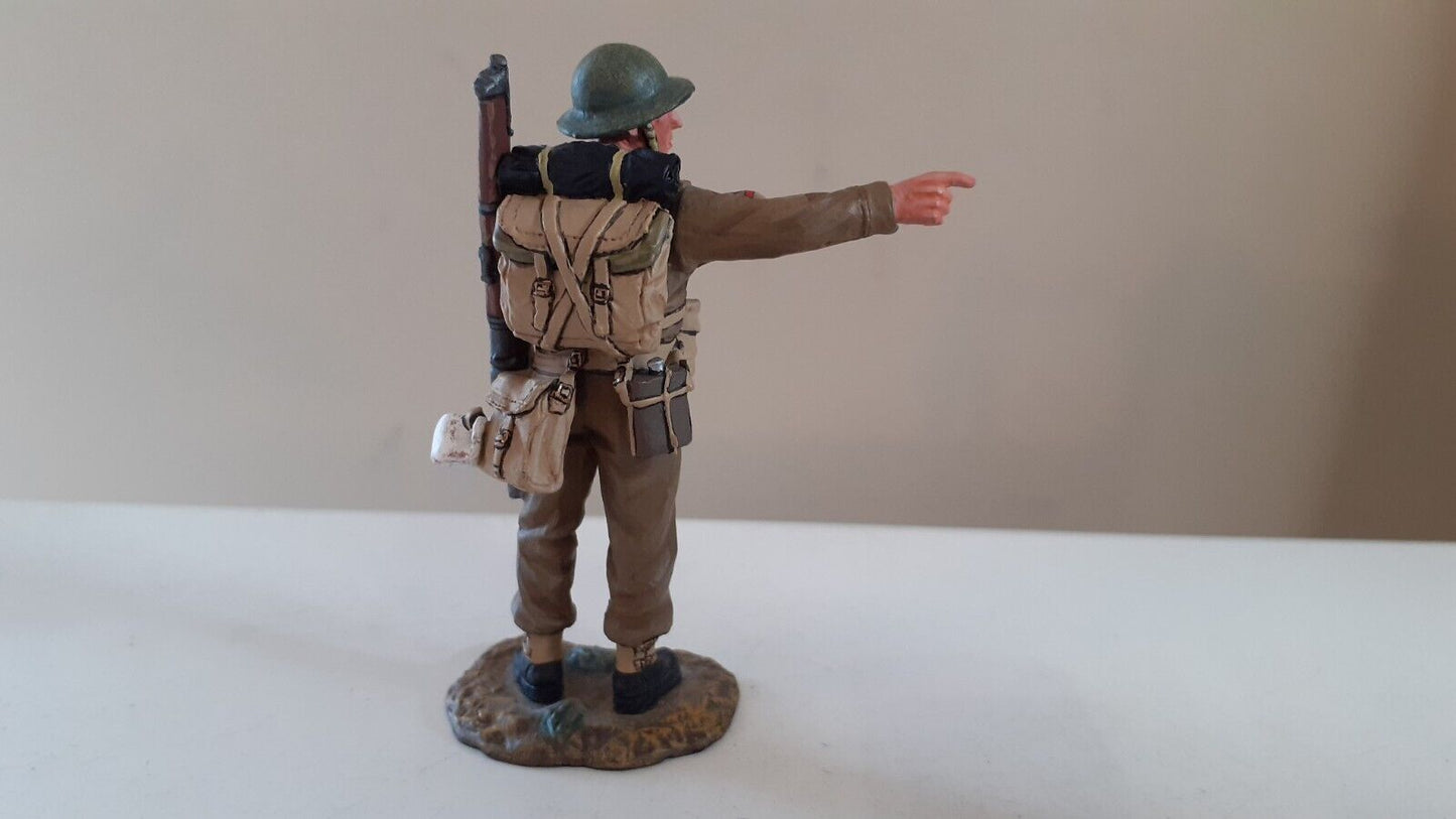 King and country fob023 Ww2 british army sergeant pointing d-day boxed 1:30