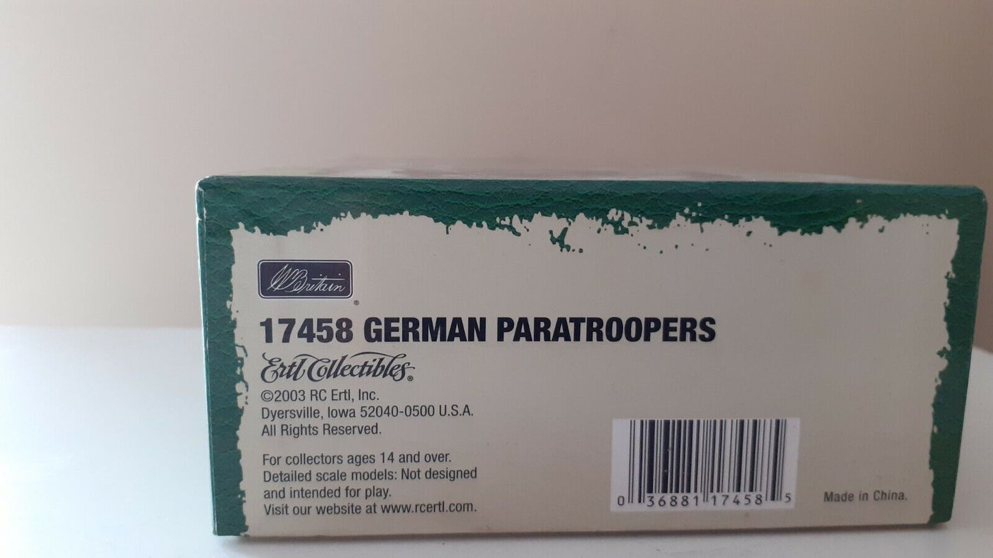 Britains 17458 ww2 d-day German paratroopers fallschirmjaeger boxed 2003