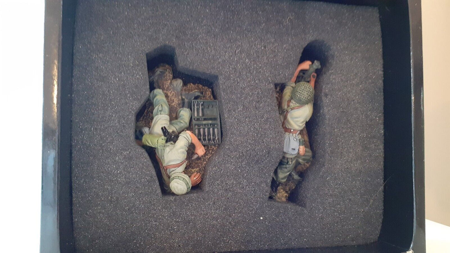 King and country ww2 german fallschirmjager paras mortar box 1:30 fj02-07