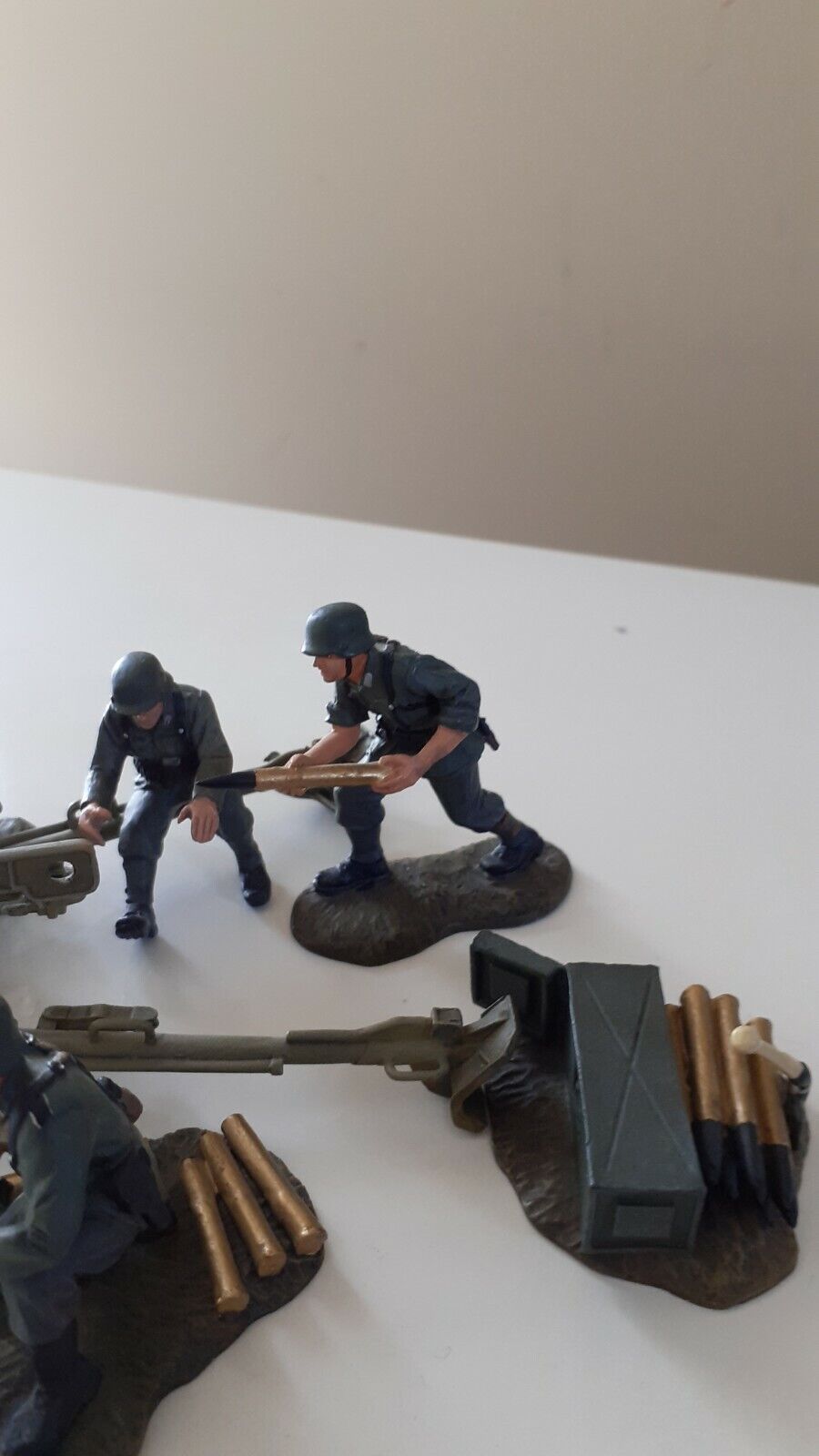 Britains 17452 ww2 german pak40 gun crew boxed d-day artillery 2003