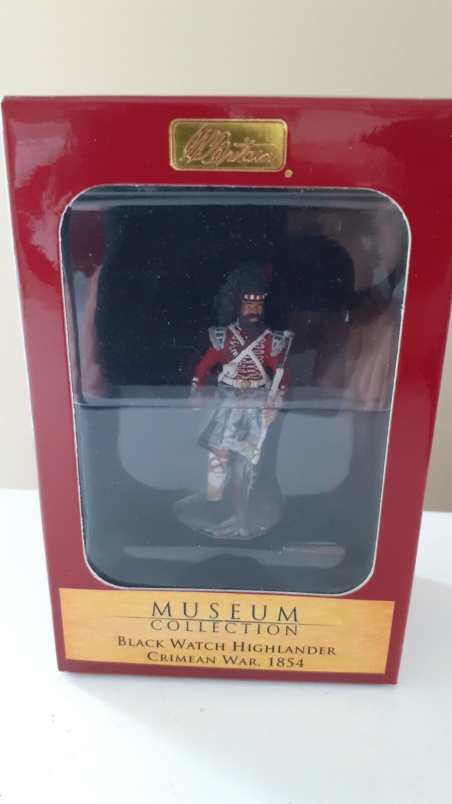 Britains 10001 museum collection black crimean war Highlander metal boxed