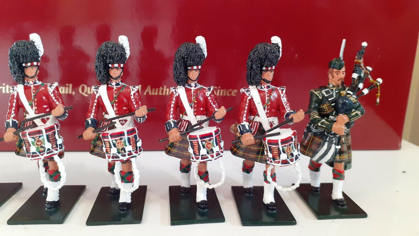 Britains limited edition pipes drums cameron highlanders 79th 2008 48004 boxed