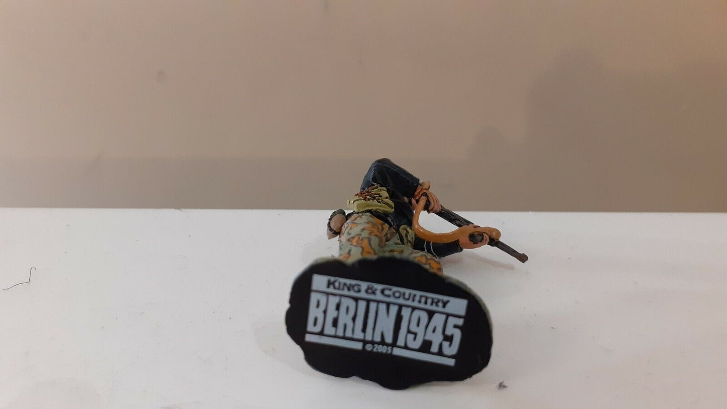 King and country german ww2 berlin waffen officer winter no box 1:30 w3
