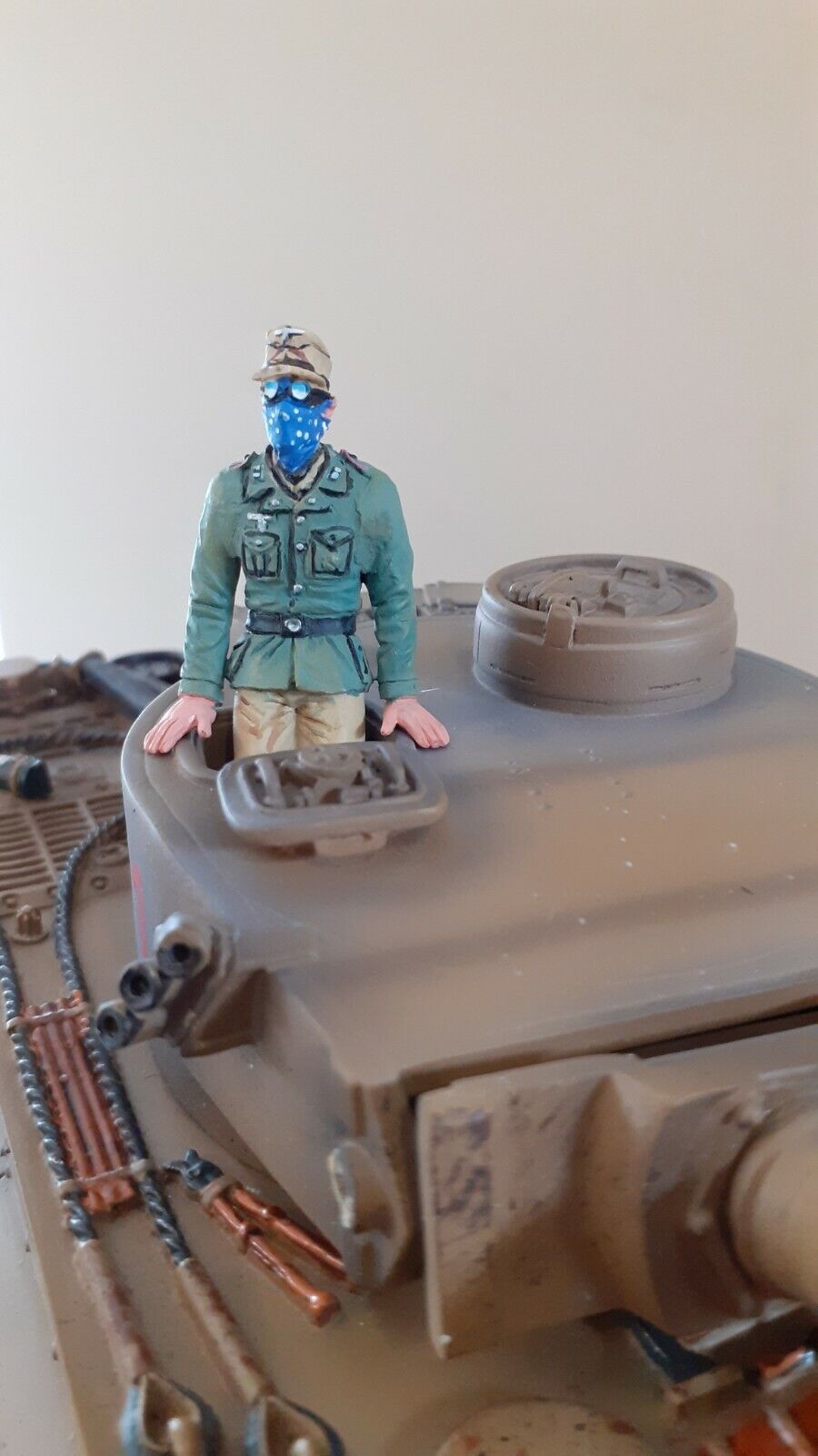 The new model army ww2 German tiger panzer tank afrika korps boxed 1:30 131A