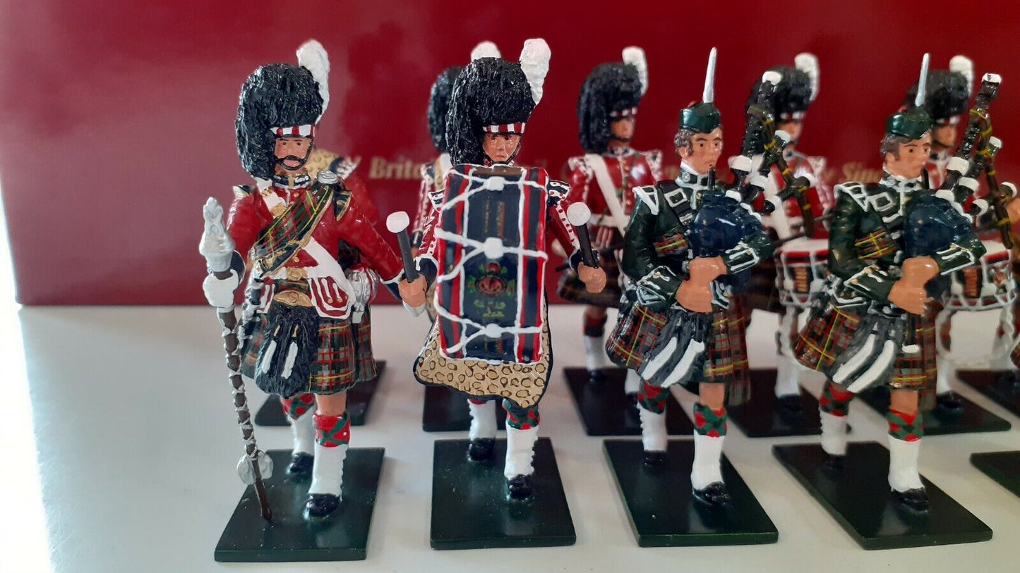 Britains limited edition pipes drums cameron highlanders 79th 2008 48004 boxed