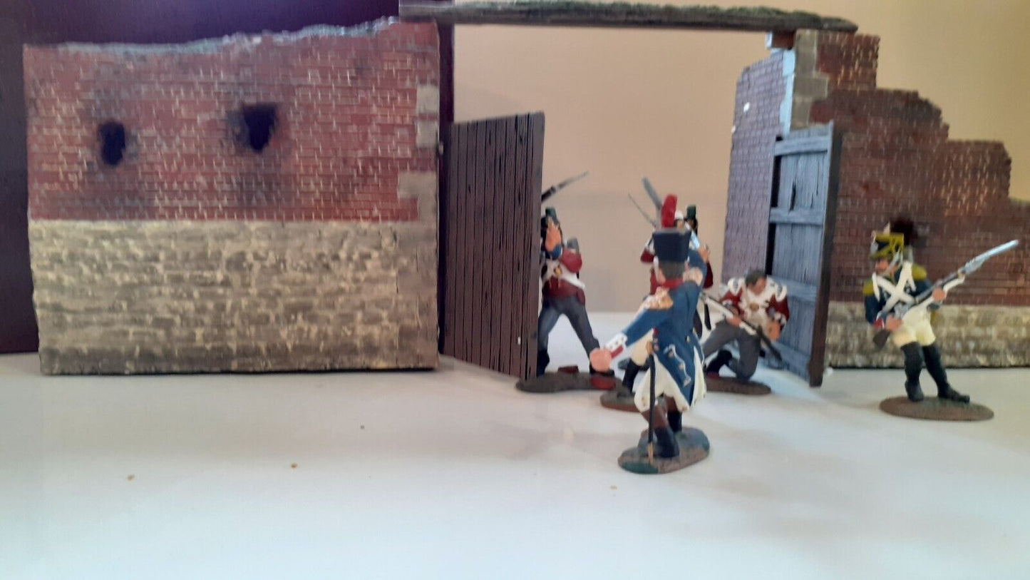 Britains 00148 hougoumont noŕth gate diorama Napoleonic waterloo 1:32 boxed