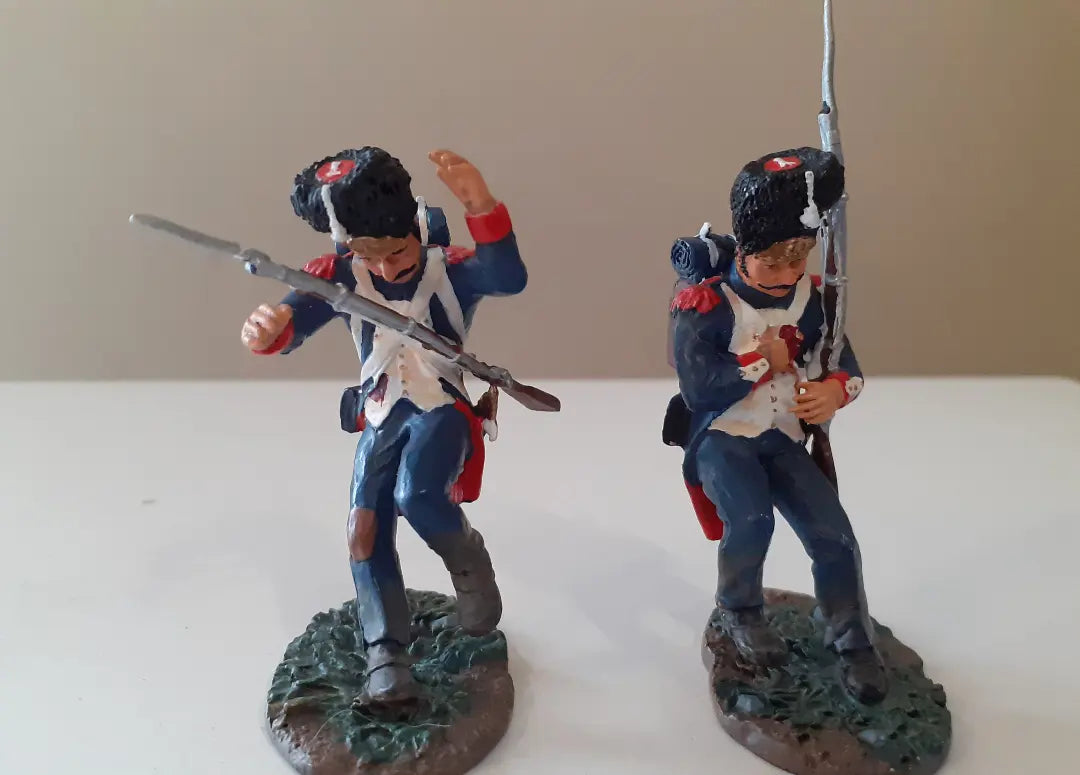 Britains 17298 napoleonic Waterloo hougoumont french guards wounded metal boxed