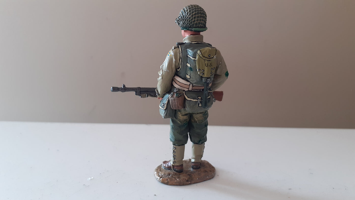 King and country dd128 ww2 US ranger sniper  BAR d.day 1944 no box 2004 w15