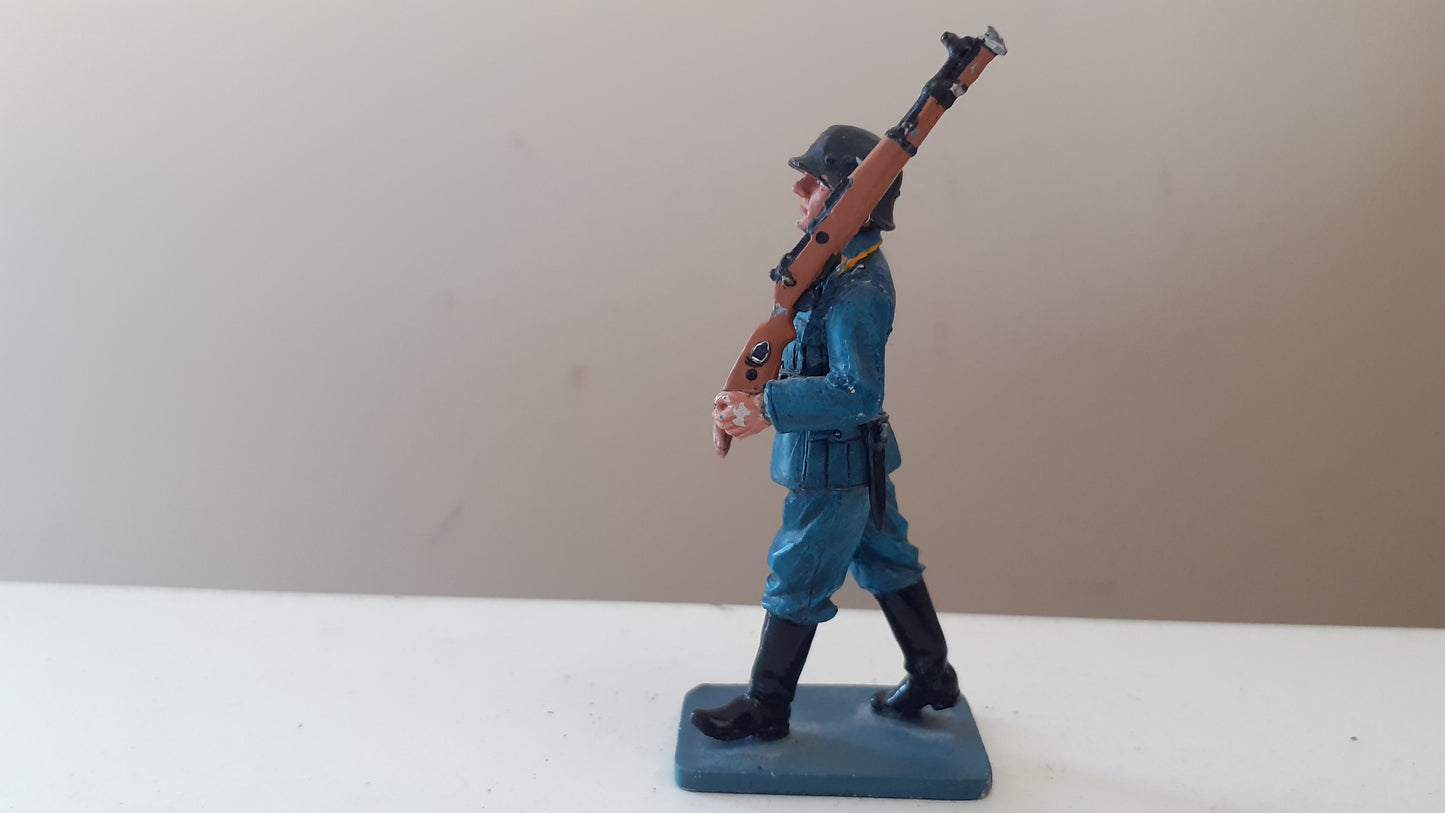 King and country ww2 german luftwaffe Airman Sentry Guard No Box lw010 2009 w16