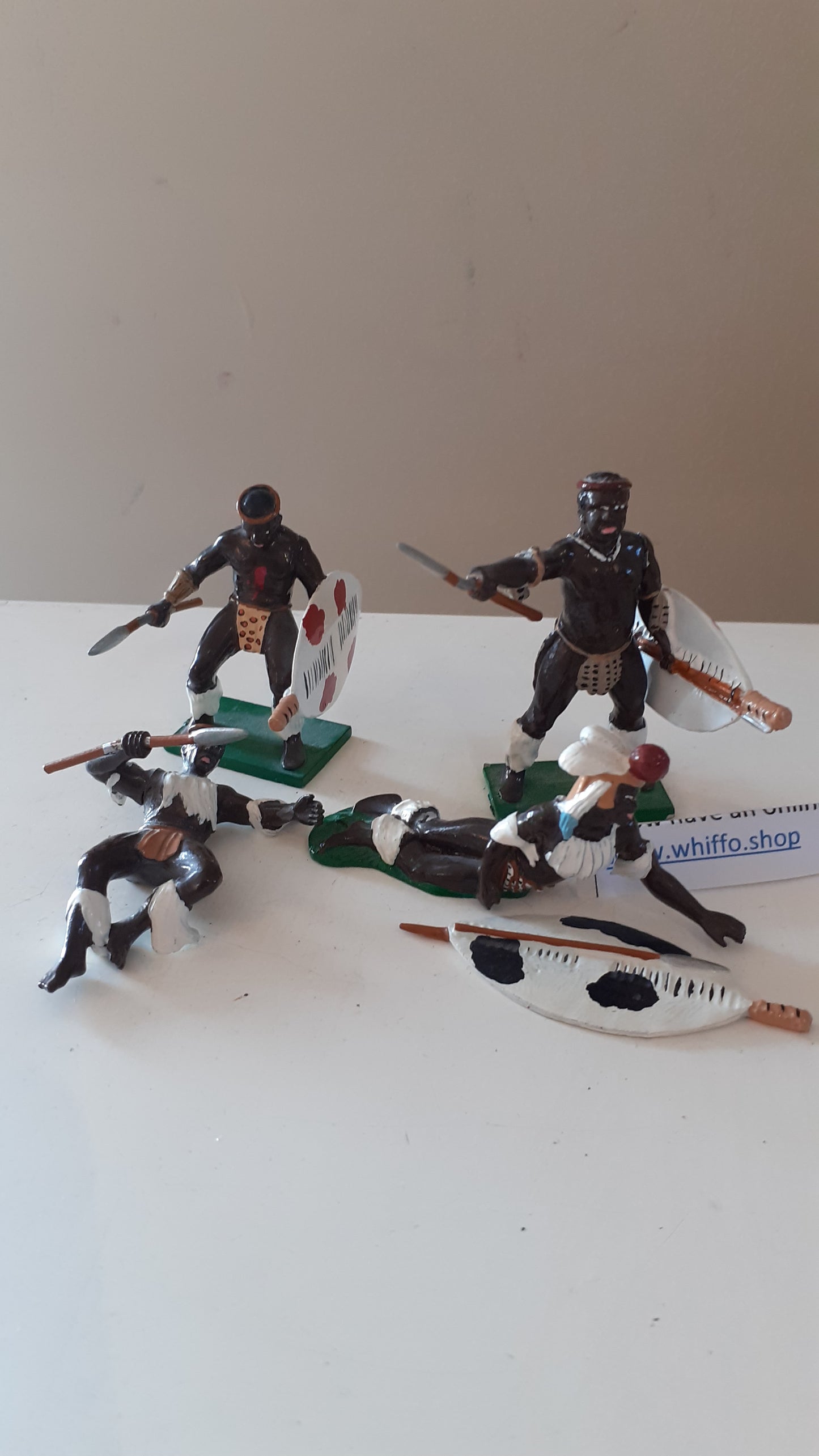 early trophy miniatures 1991 zulu War Wounded Zulus  Zs28a 1:32 metal Wdb