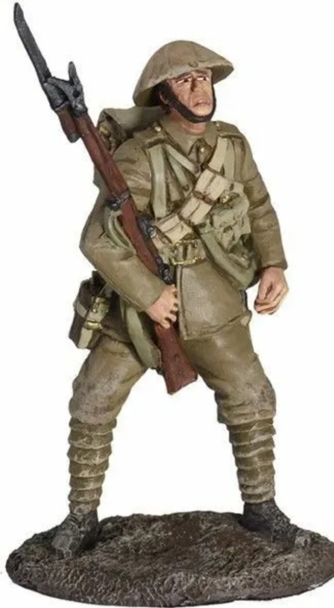 Britains metal ww1 23050 British infantry Waiting Mib 1:32  B7