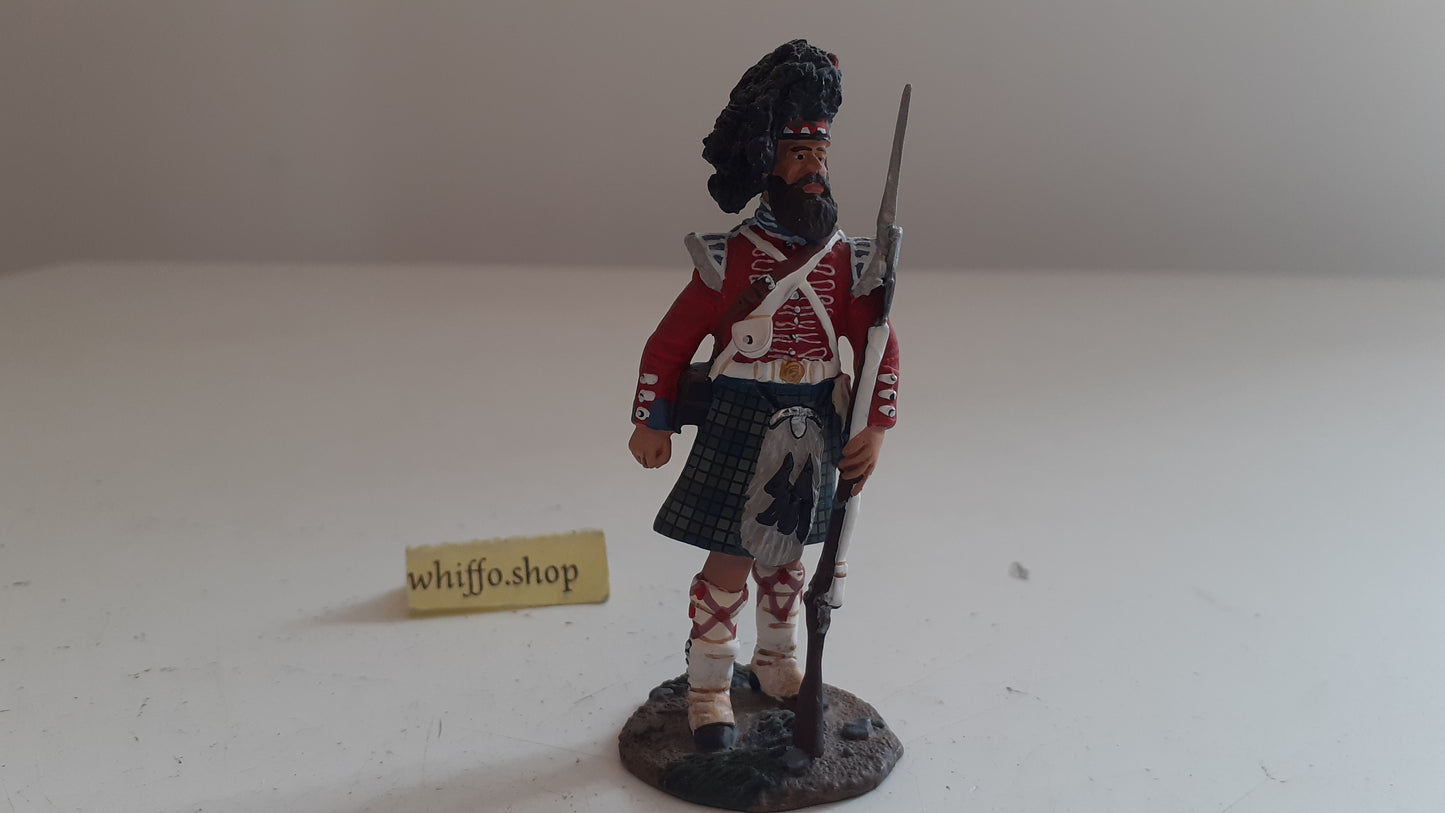 Britains 10001 museum collection black crimean war Highlander metal boxed s8