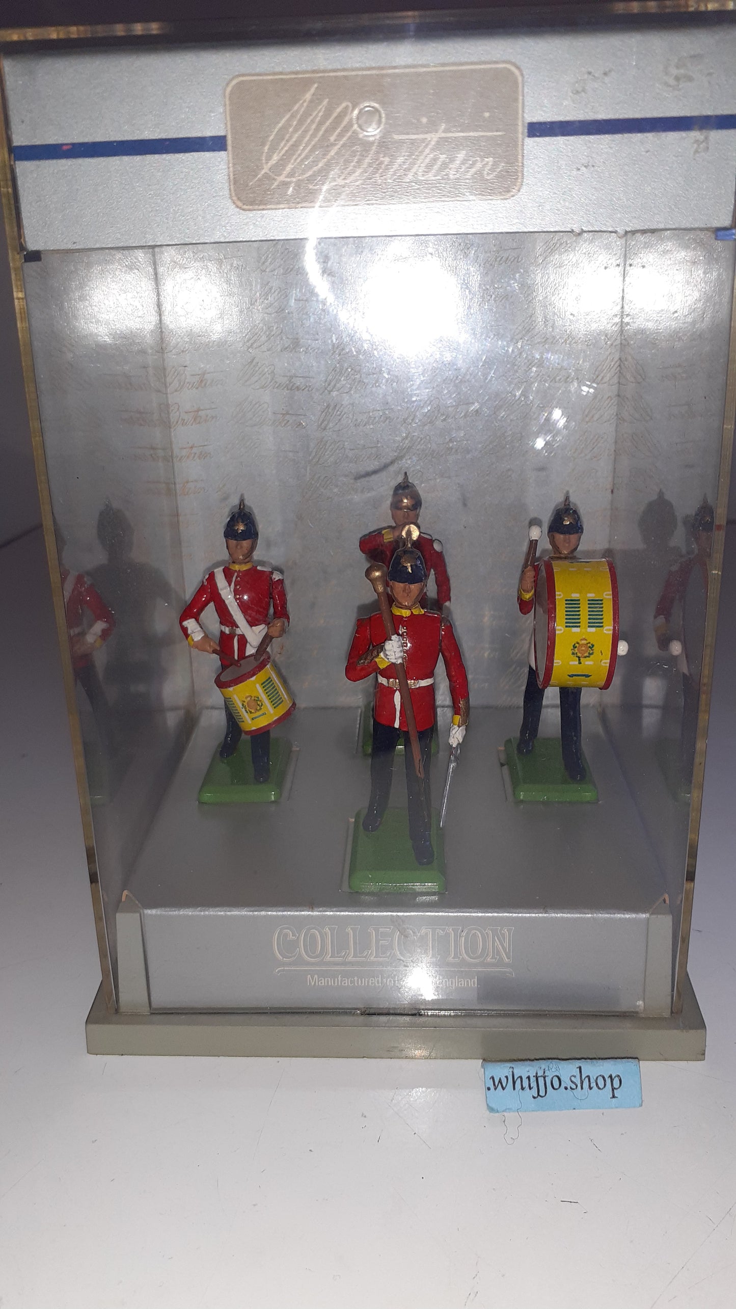 Britains Middlesex regiment 1989 1990s Perspex Display box 1:32 metal B111