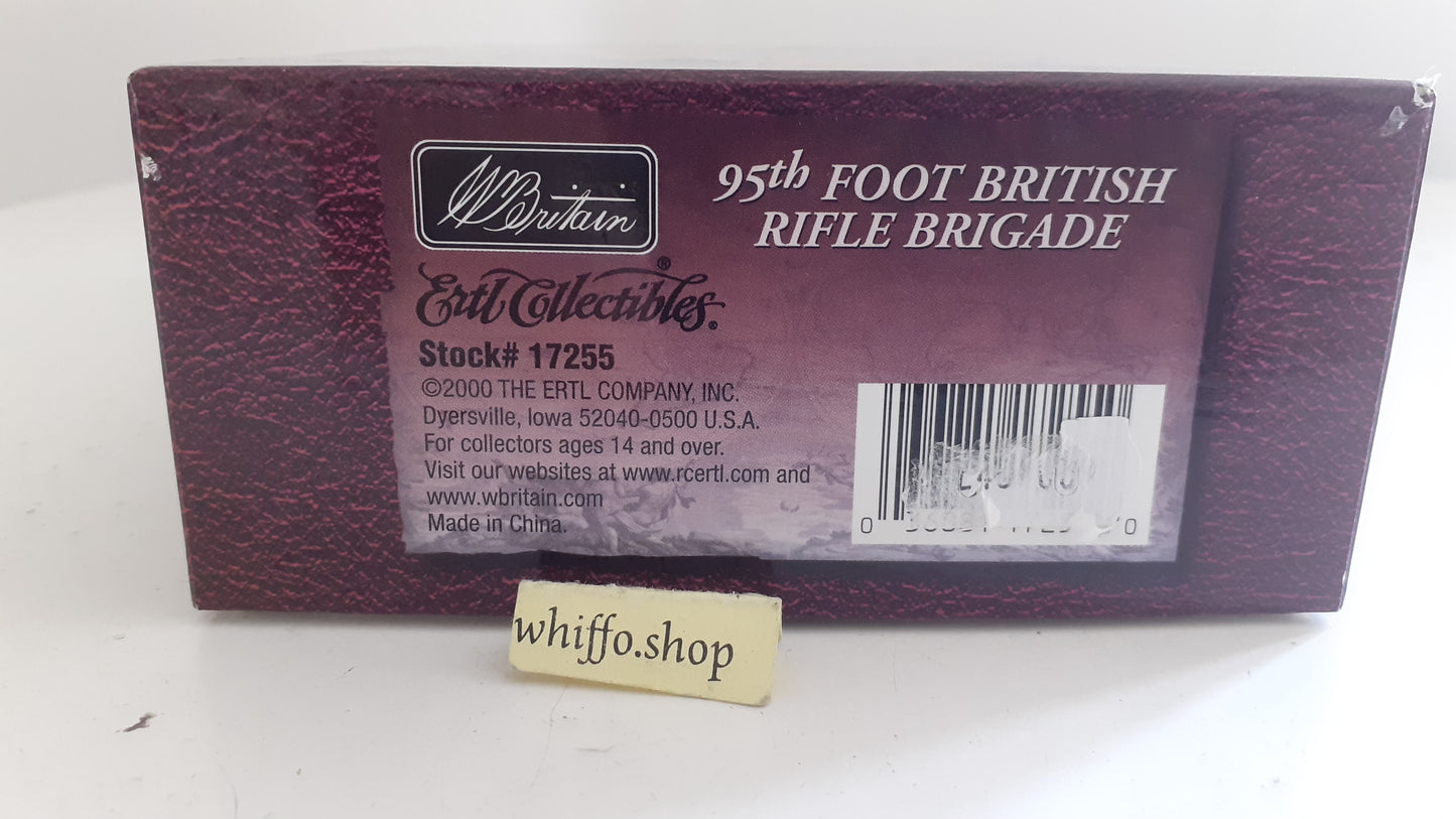 Britains 95th foot rifles Napoleonic waterloo  1:32 boxed s439