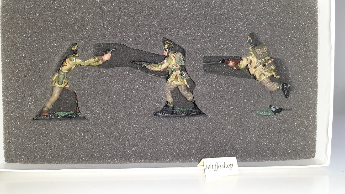 Britains Ww2 17142 Paras Paratroopers Arnhem British metal boxed 2000 Wdb