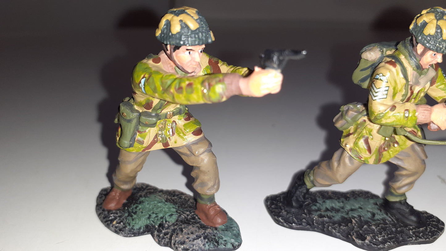 Britains Ww2 17142 Paras Paratroopers Arnhem British metal boxed 2000 Wdb