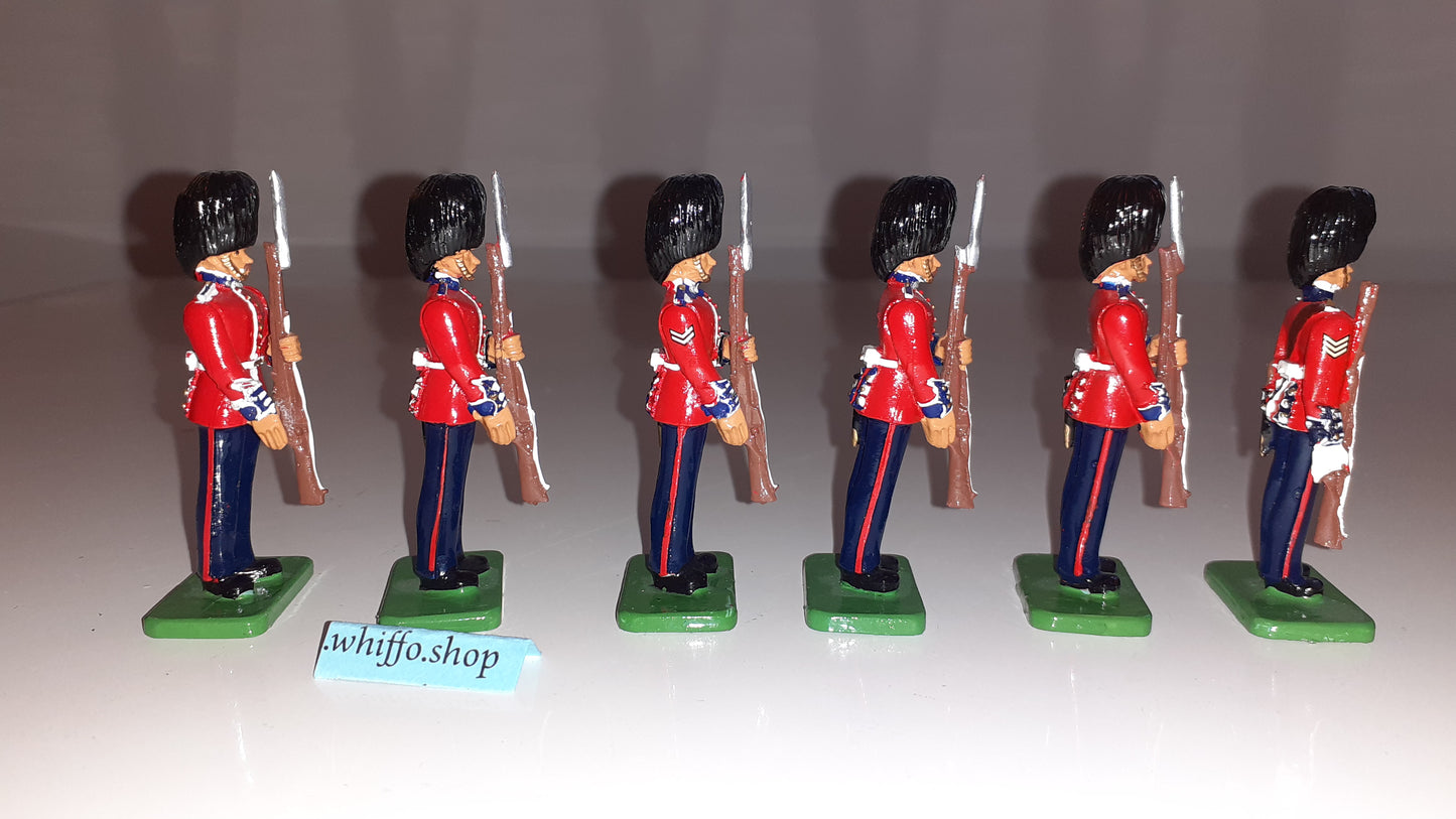 Britains 00294 Queen Victoria Scots Guards 1:32 metal boxed Set A S8