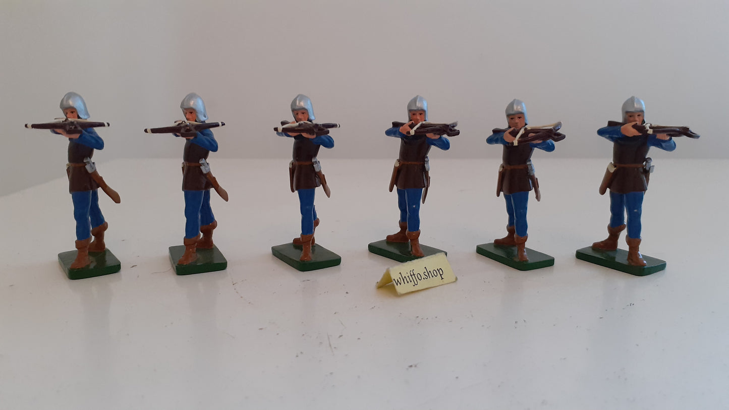 BRITAINS 40236 Knights Of Agincourt french crossbow archers 2003 1:32  s8b30
