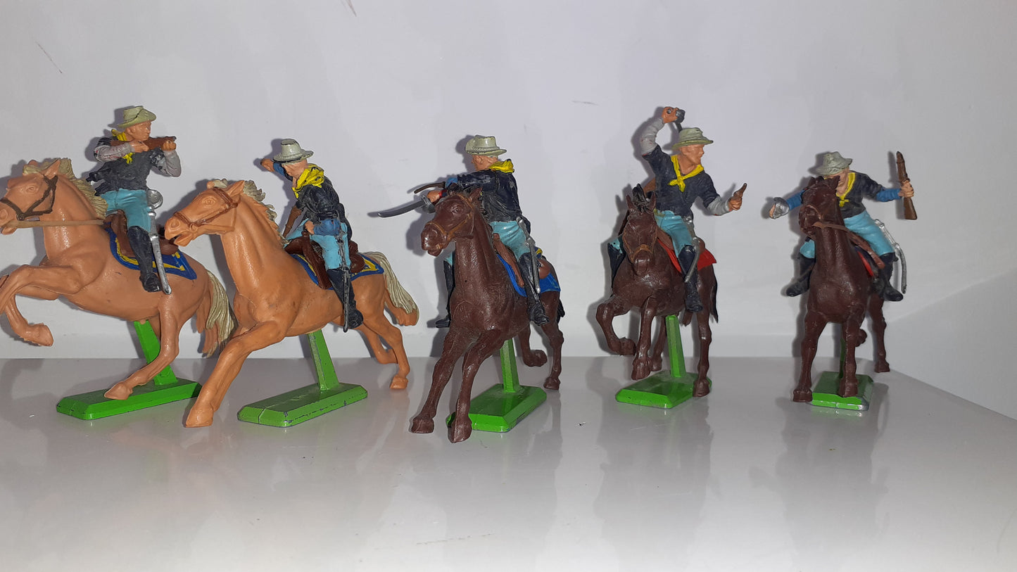 Britains Deetail Mounted 7th Cavalry 1:32 1970s boxed B1 c