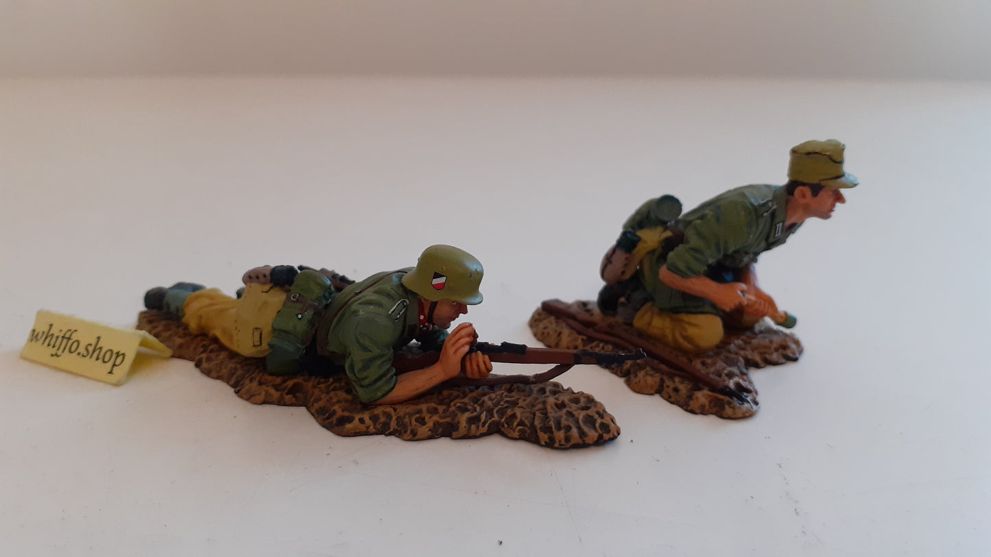 Thomas gunn ss032b ww2 german afrika korps rifle section boxed 1:30 compatible king and country s425