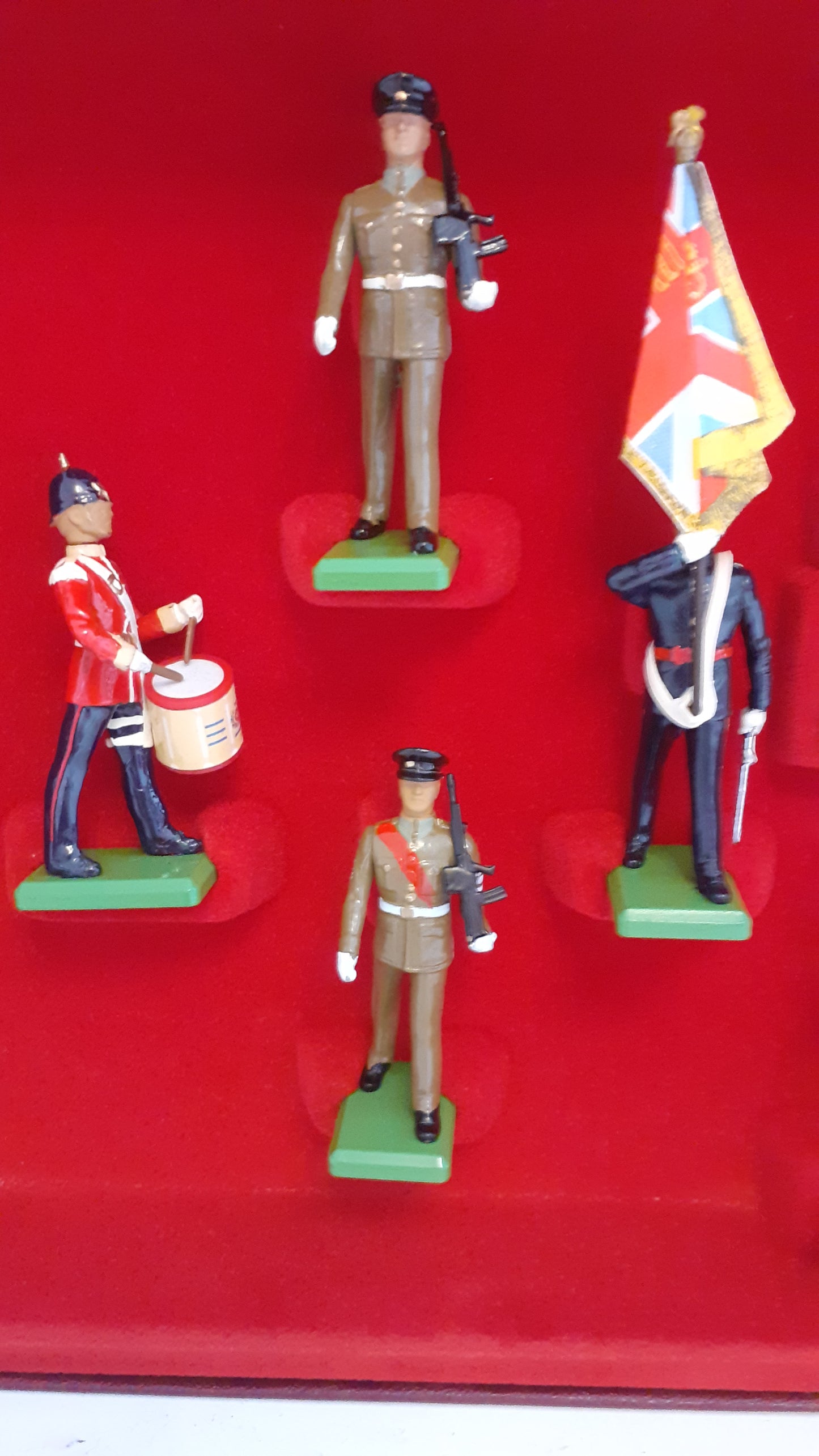 Britains 5189 22nd Cheshire regiment only limited edition made 1989 1:32 s127