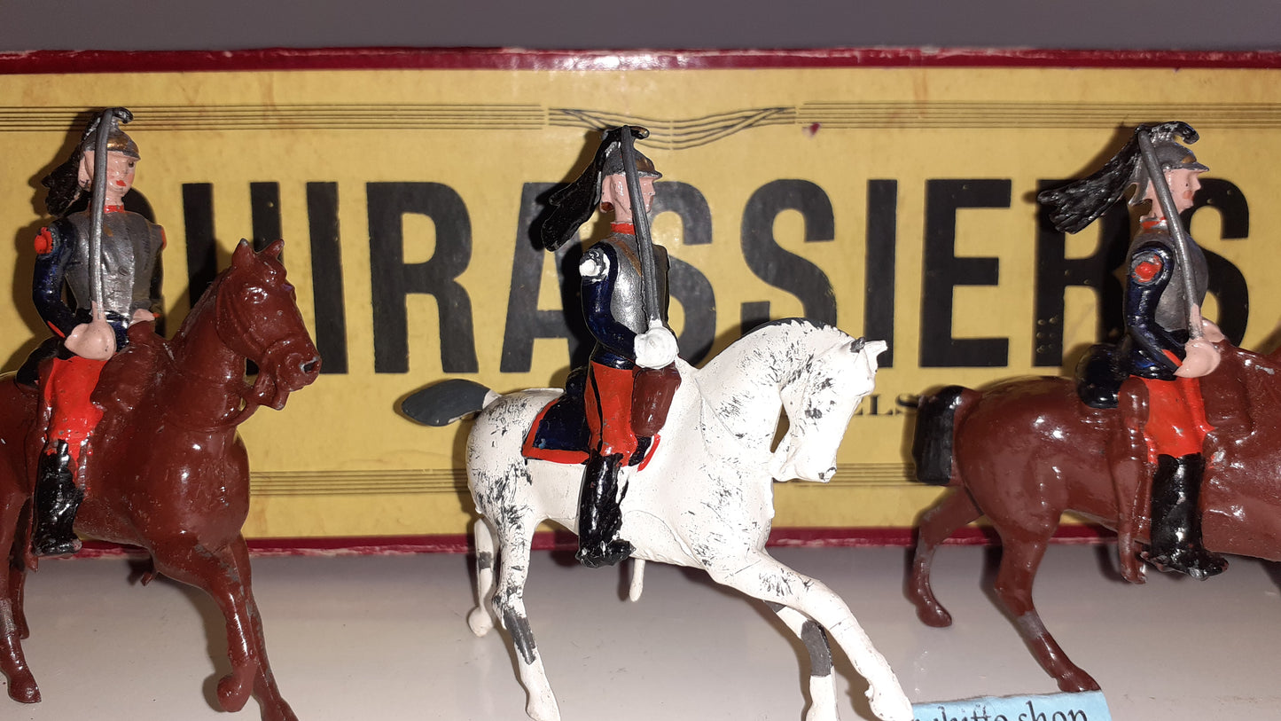 Britains Set 138 French Cuirassiers boxed  S7