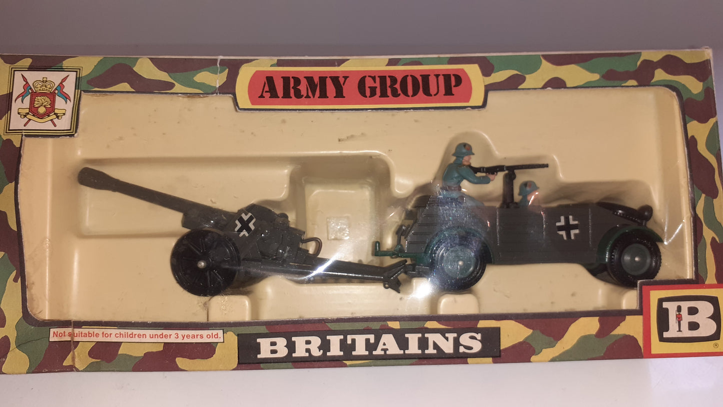 Britains deetail 9788 Ww2 Kubelwagen Field Gun Boxed 1978 Made England  1:32 S1