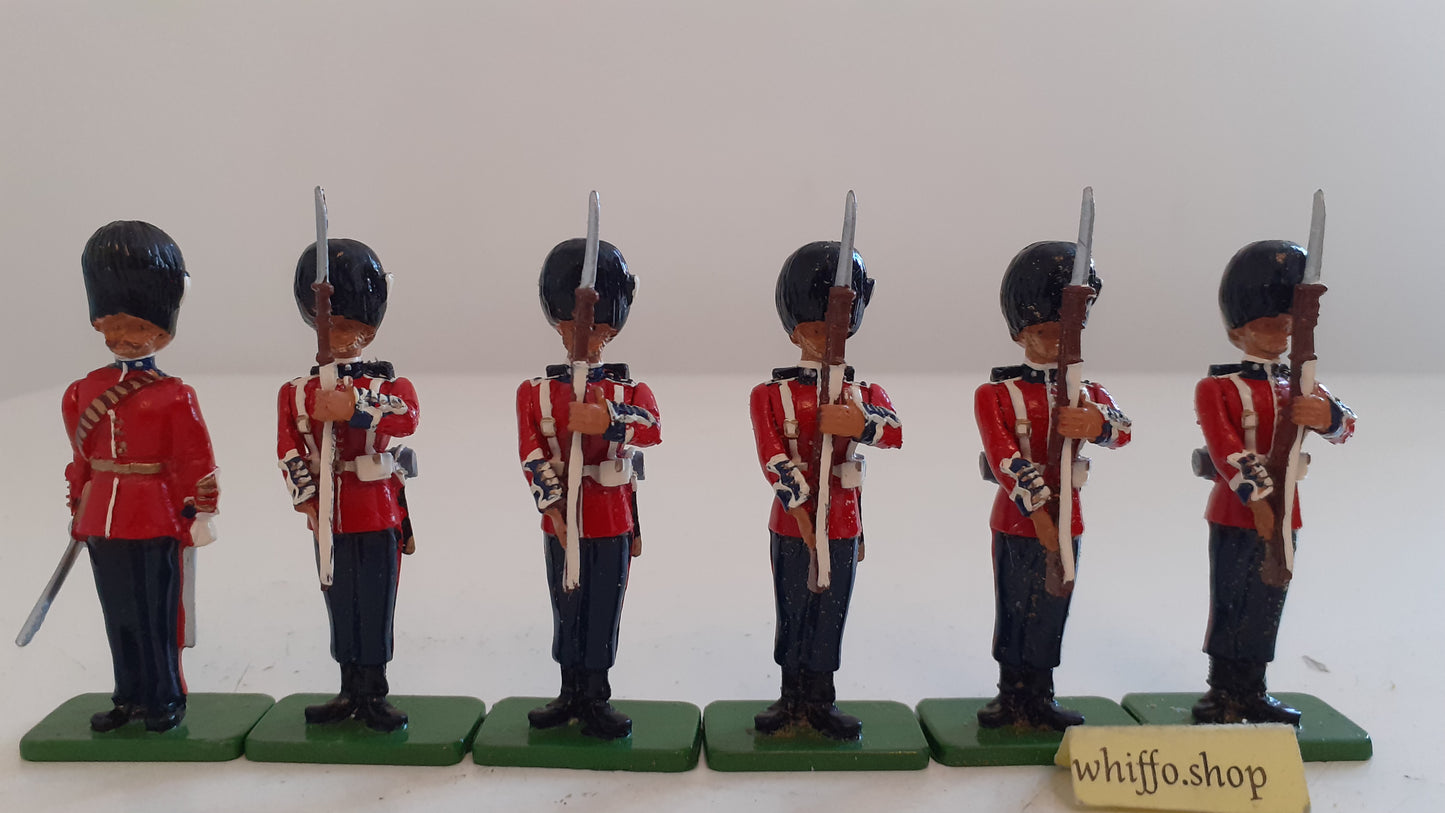 Britains 00319 grenadier guards 1899 hamleys only 1500 made boxd 2000 s731
