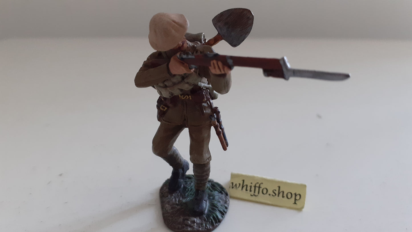 Britains 23047 ww1 british infantry firing 1916 1:32 2014 boxed B627