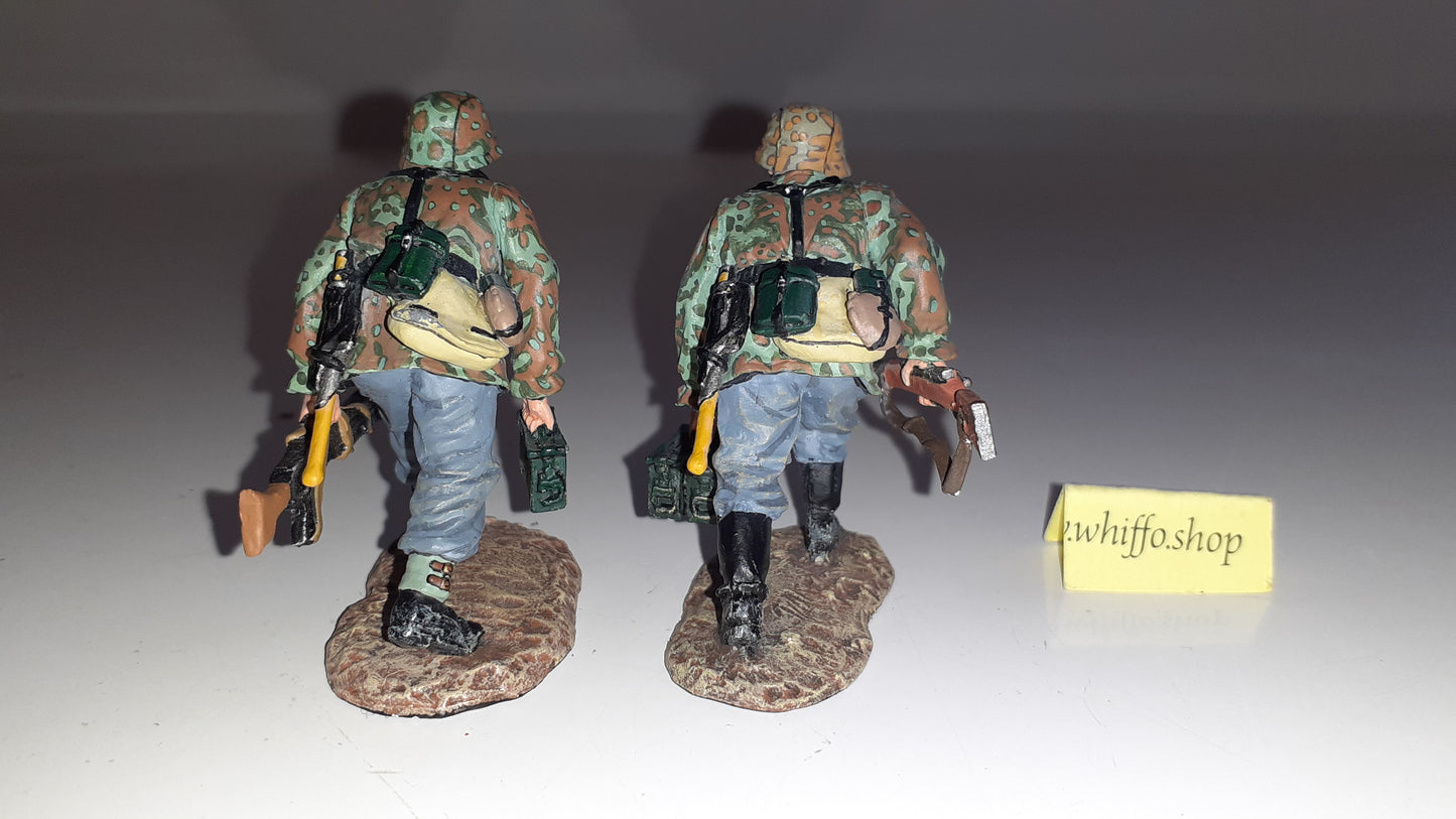 king and country wss123 ws123 ww2 german waffen mg42 Team 1:30 metal boxed 2008 s8