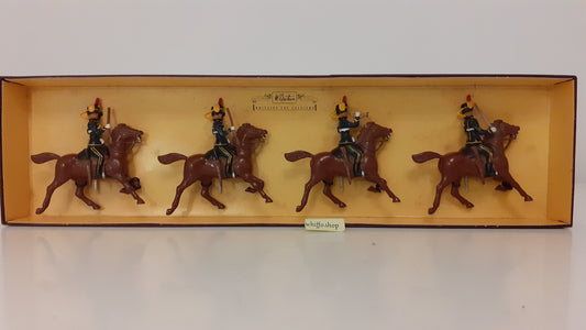 Britains 8811 4th queens hussars boxed  1:32 1994 s713