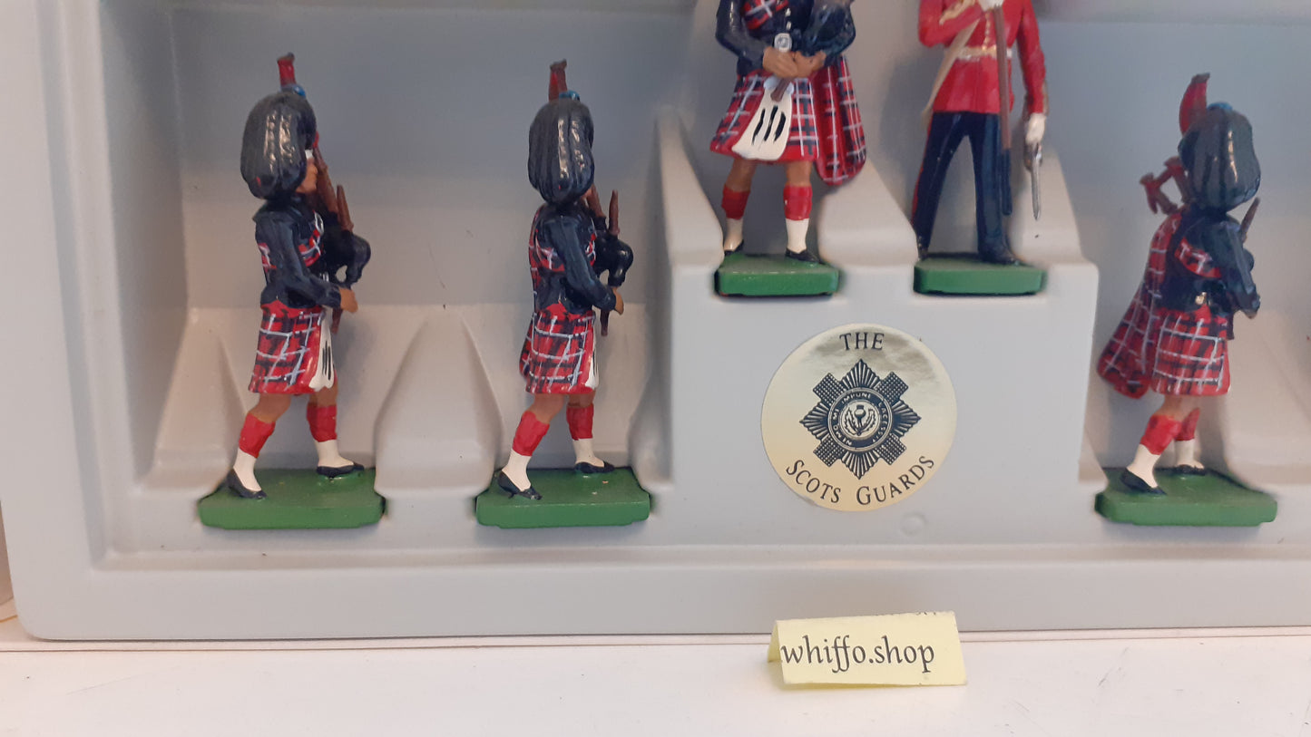 BRITAINS 8305 Scots Guard Band Ceremonial 1991 1:32 S821