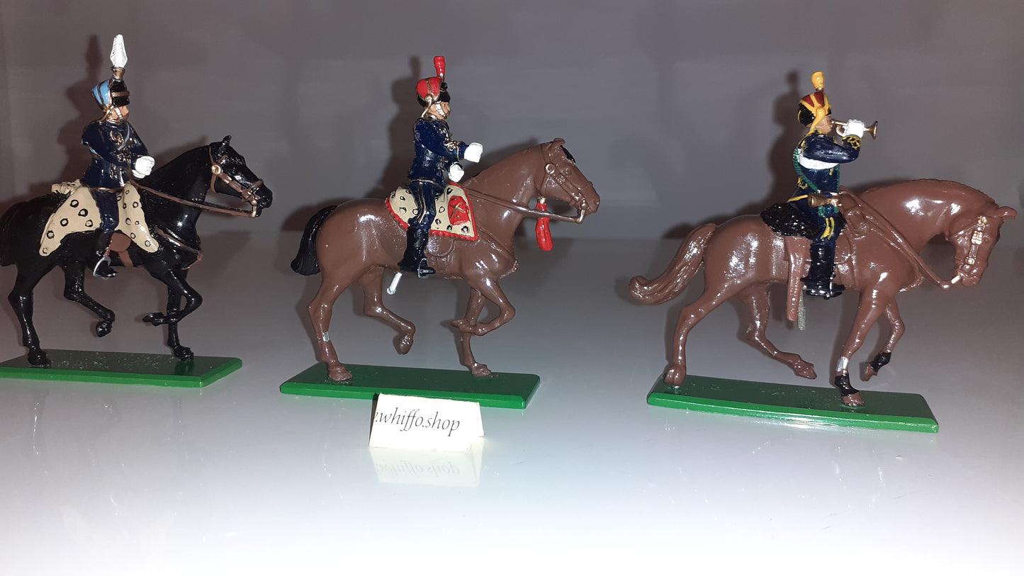 Britains 00318 Hamleys Hussars 14th 15th 20th 21st 3 Figs metal No Box 2000 S7