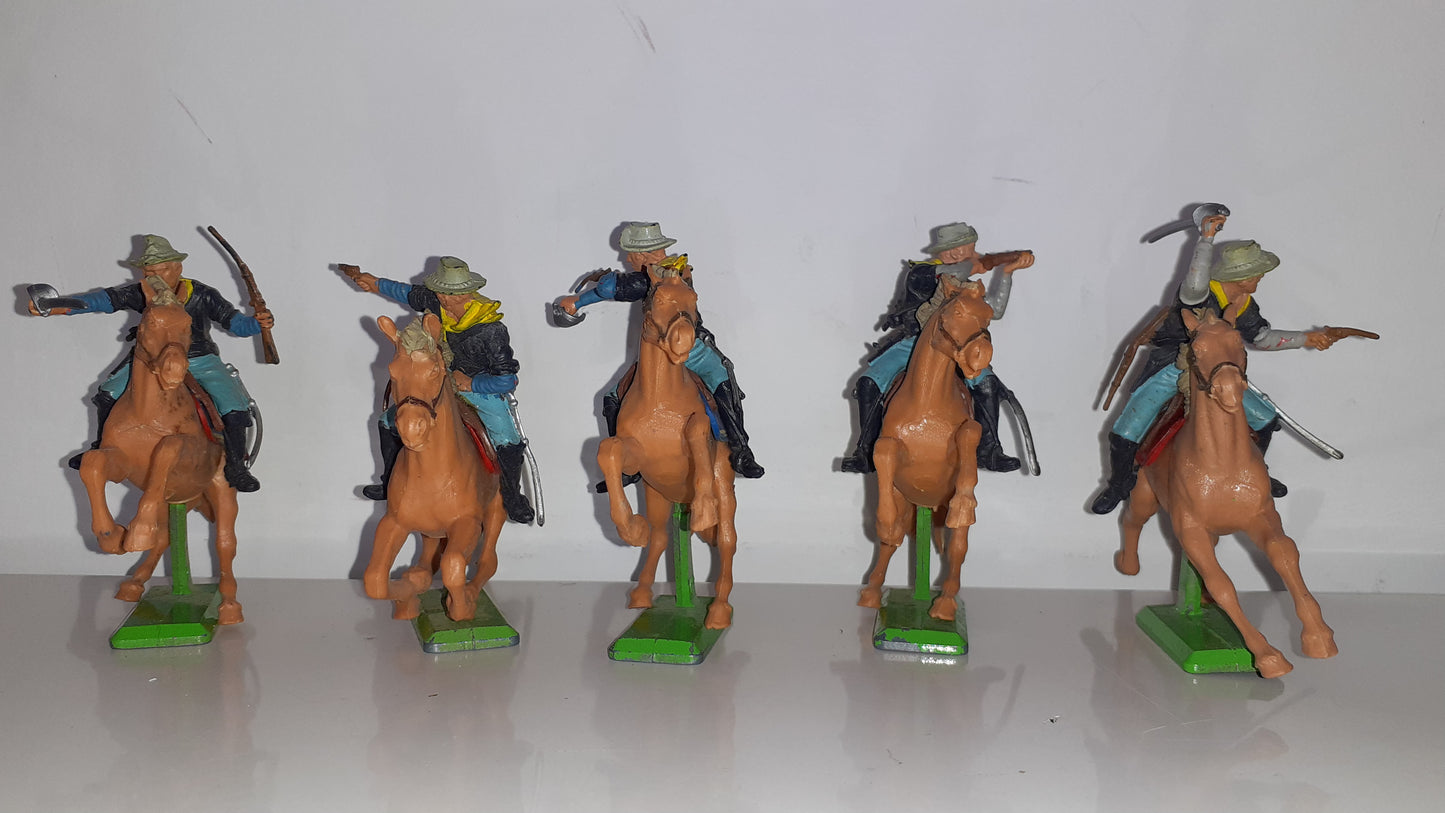 Britains Deetail Mounted 7th Cavalry 1:32 1970s boxed B1 b