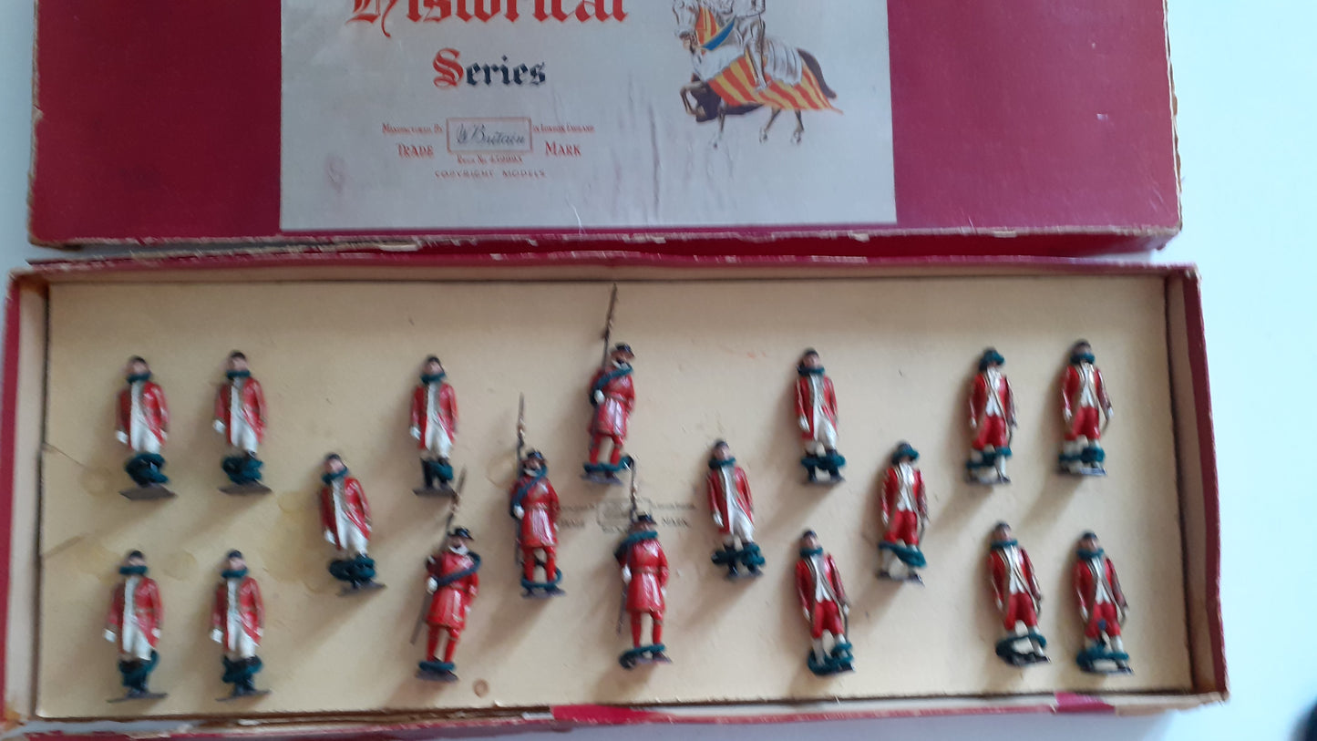 Britains 1475 coronation coach Beefeaters coxhmen outrider boxed 1:32 1952 wdb60