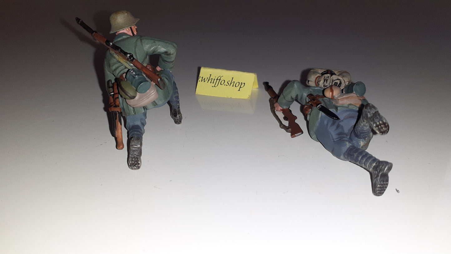 Britains 23090 ww1 German Infantry Forward boxed 1:32 2015 S1