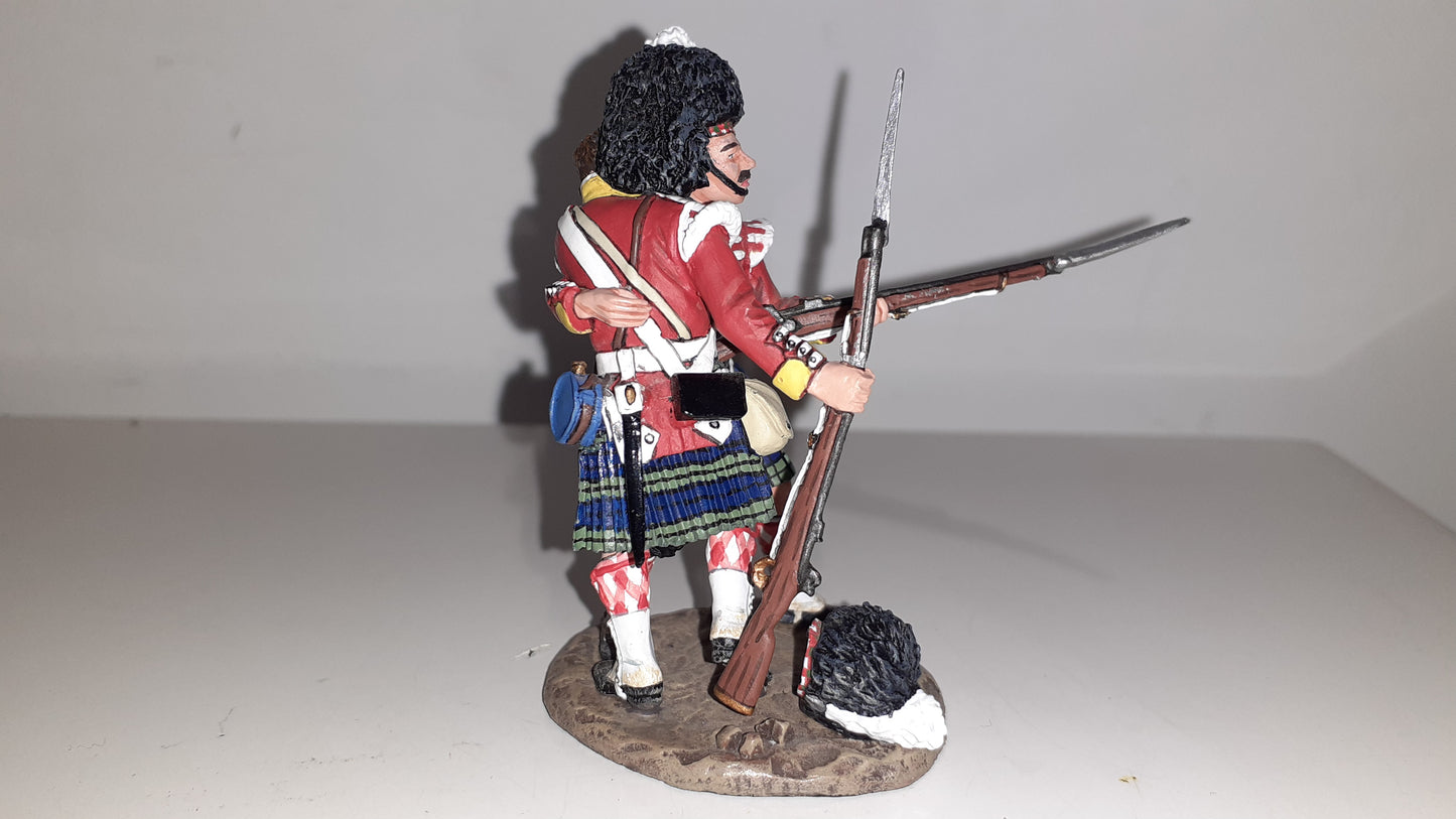King and country crimean war crw021 93rd  Highlanders Helping A Friend Boxed s4