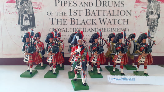 Britains 5196 1996 Limited edition Black Watch Royal Highland Pipes boxed 1:32