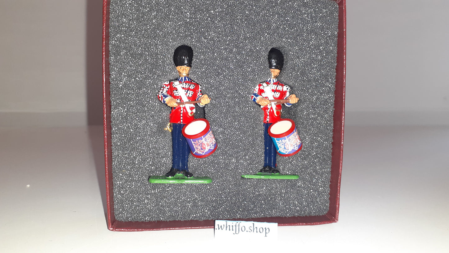 Britains 40211 Queen Victoria Scots Guards Drummers 1:32 metal boxed for sale  S8