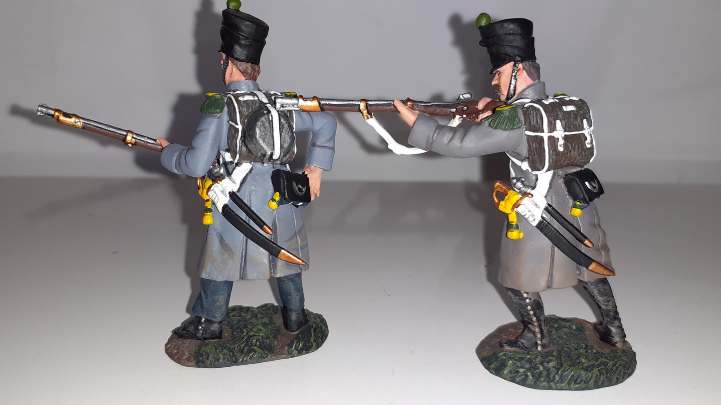 BRITAINS 36011 Napoleonic Waterloo French Voltigeurs Greatcoats 2008 1:32 S5