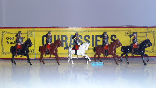 Britains Set 138 French Cuirassiers boxed  S7