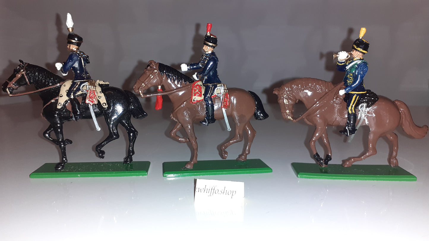 Britains 00318 Hamleys Hussars 14th 15th 20th 21st 3 Figs metal No Box 2000 S7